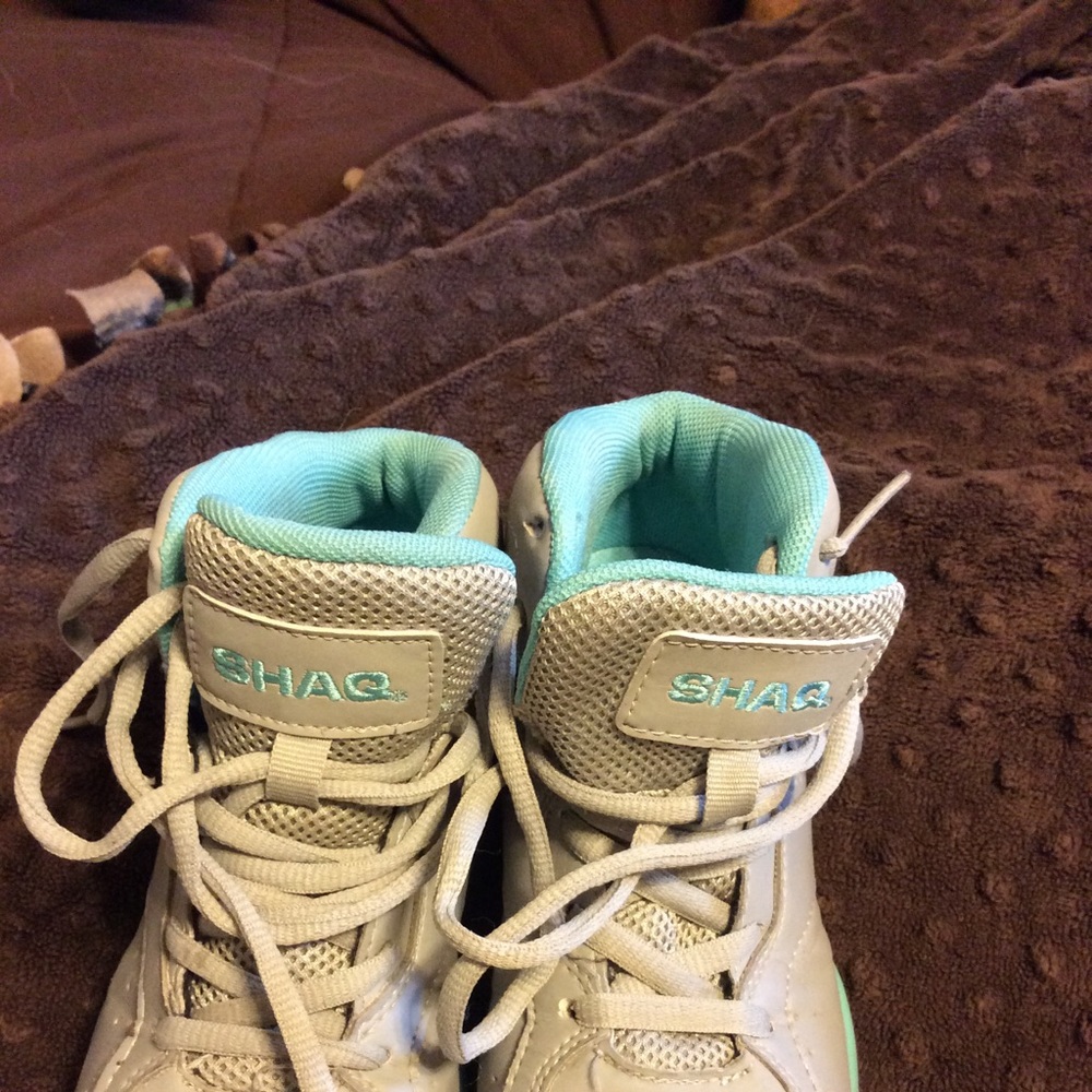 Girls SHAQ high top shoes
